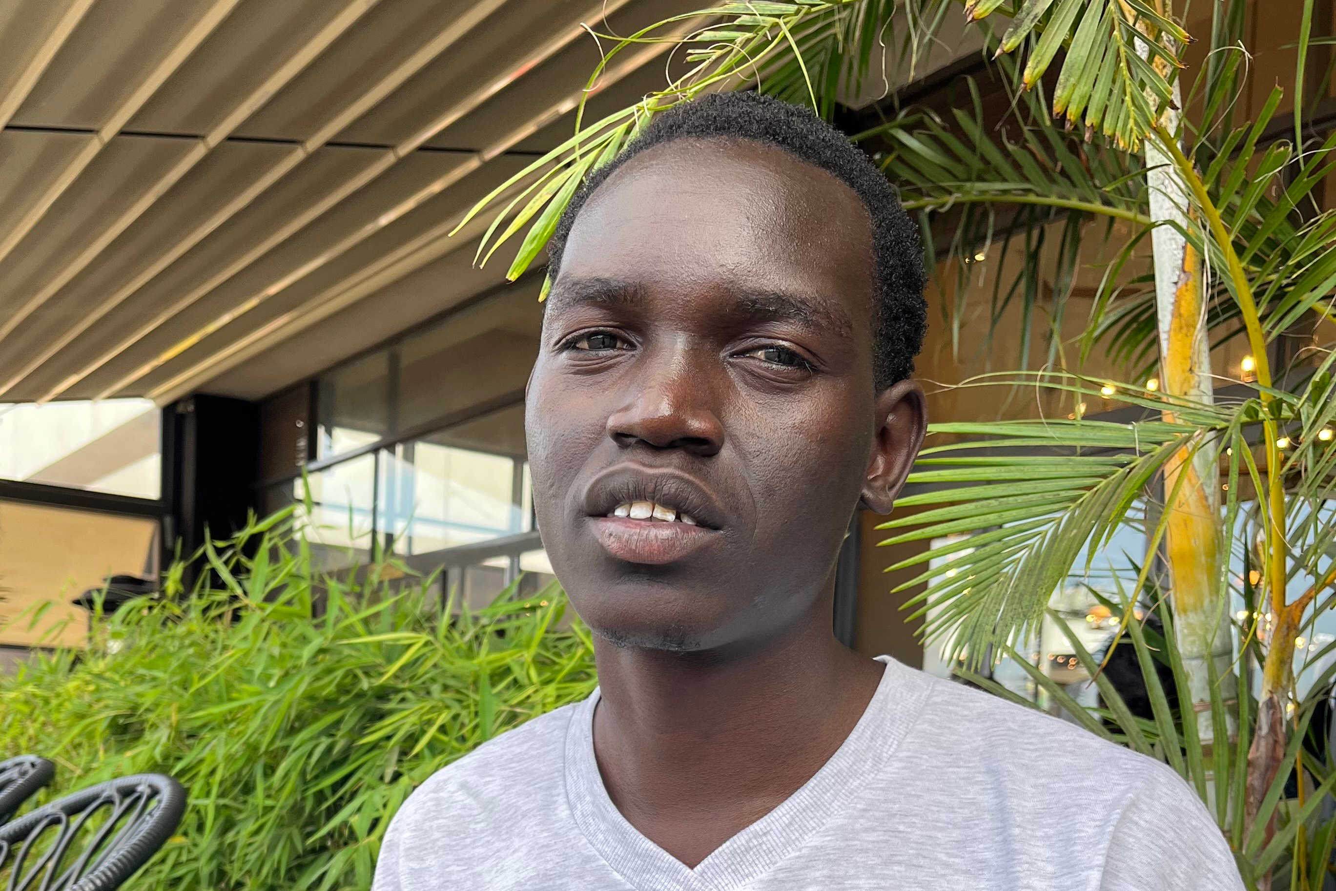 Robert Aharanya Claudio